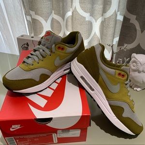 Nike Air Max 1 Premium Retro